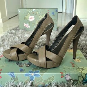 🔥 Unique Design Peep Toe Heels